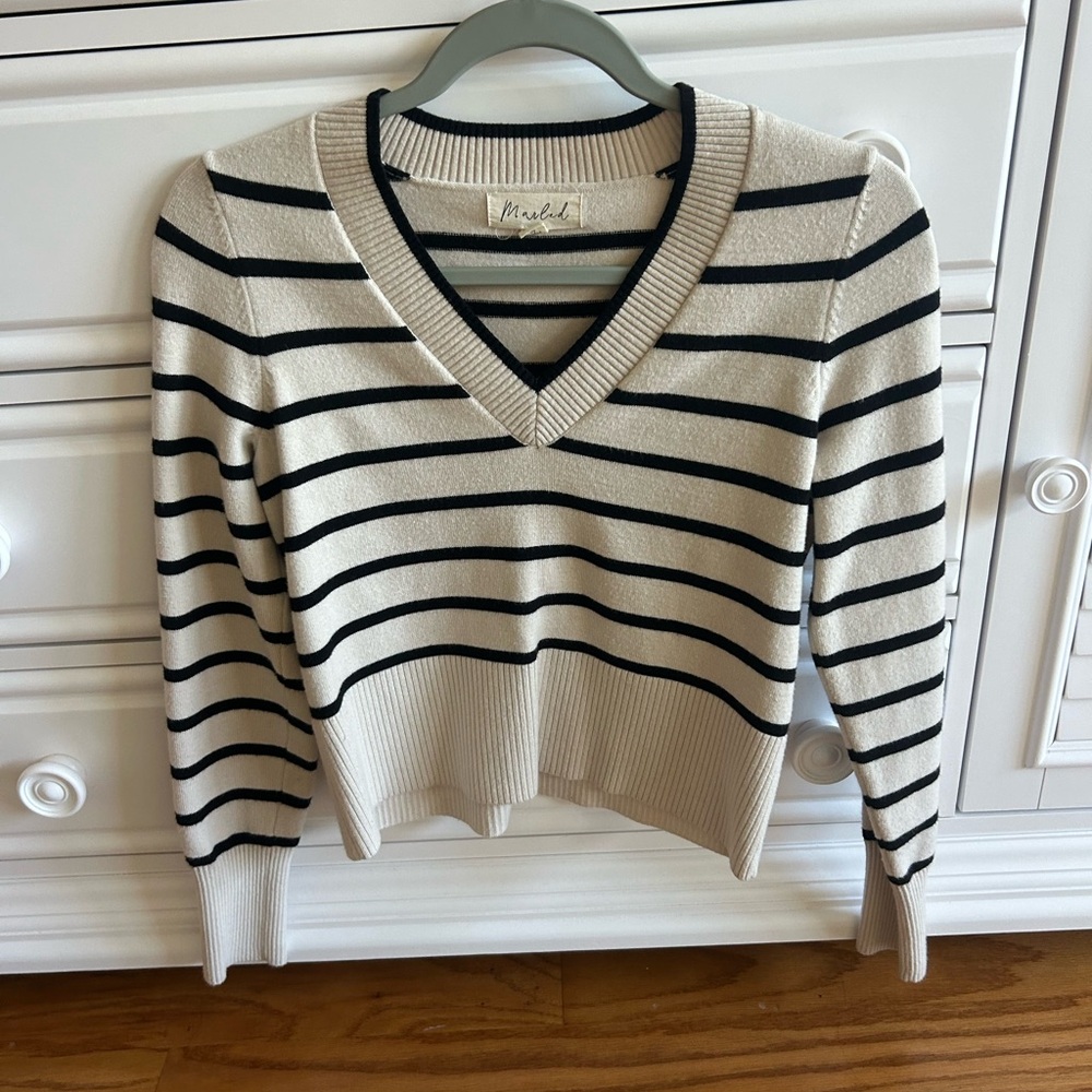 Marled Women's V-Neck Sweater - Black and Cream Stripes